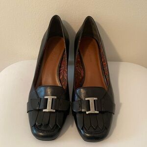 Etienne Aigner Heels